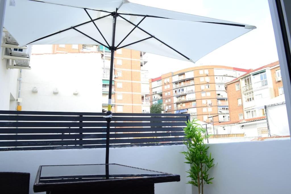 Casa En Alquiler Vacacional En Alcalá de Henares Exterior foto